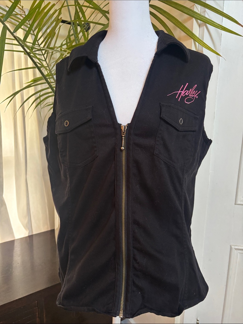 Harley-Davidson Black Zip-Front Sleeveless Tank with Pink Script